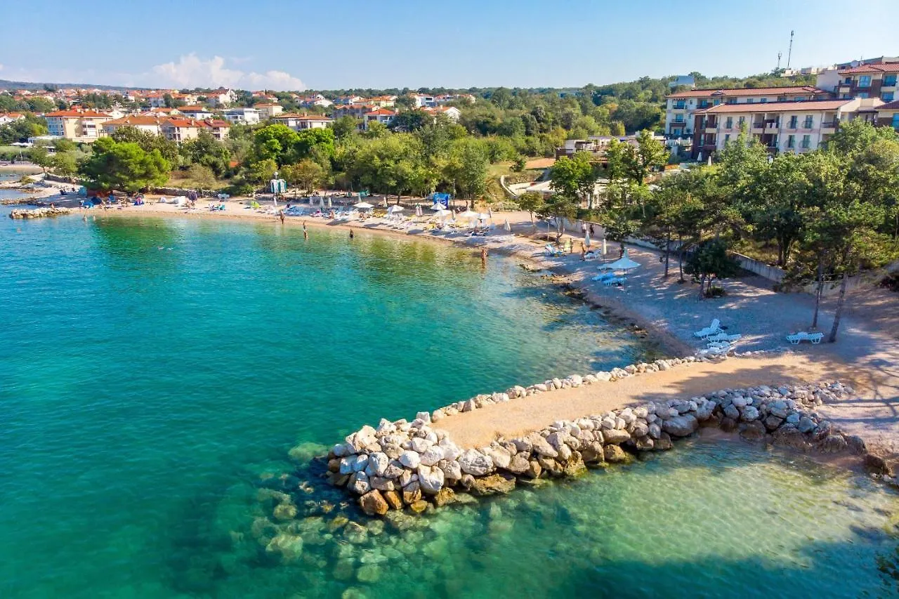 Apartments By The Sea Vantacici, Krk - 21704 Malinska Horvátország