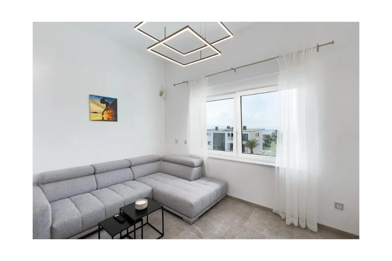 Apartments By The Sea Vantacici, Krk - 21704 Malinska